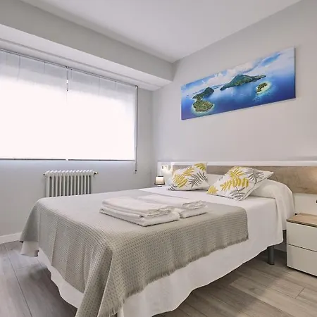 Apartment La Casa De Julia Nuevo Y Centrico Santiago de Compostela